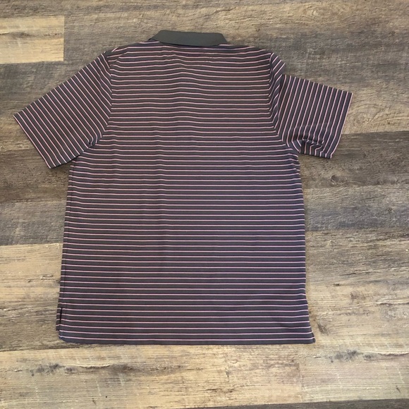 Under Armour Heatgear Loose gray and purple Striped XL EUC - Picture 4 of 6